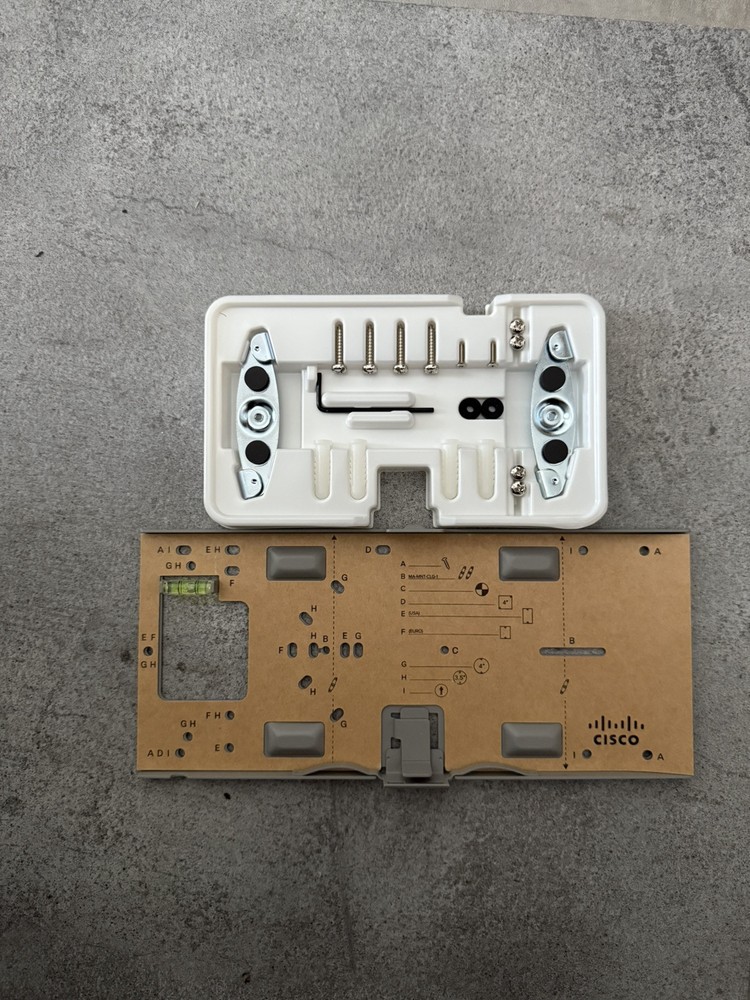 Meraki MR36 mounting plate hardware