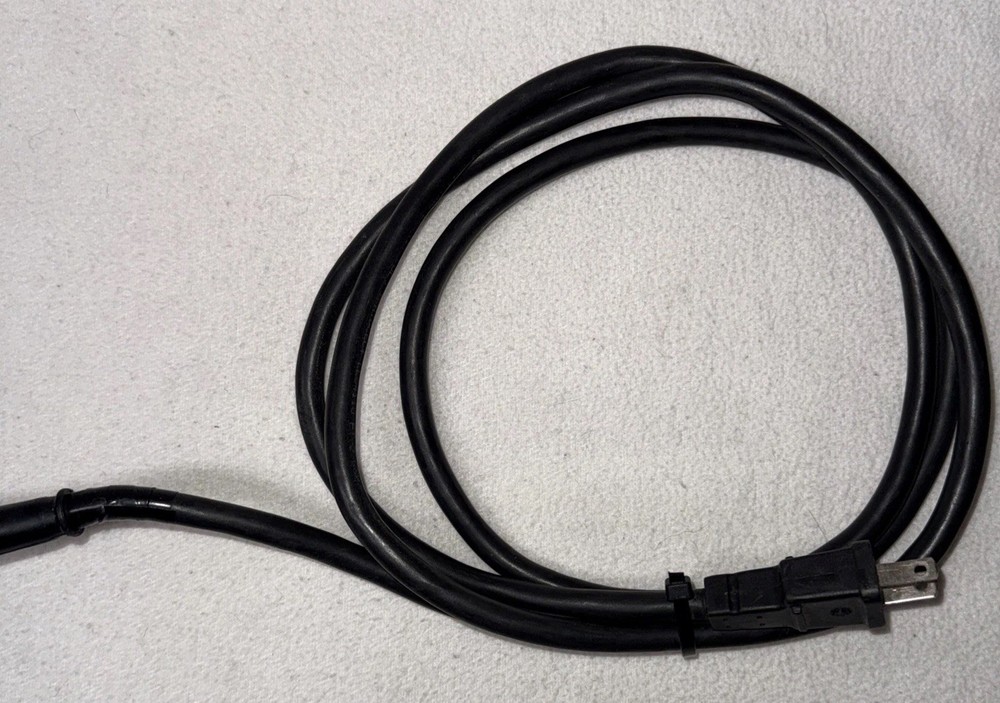 Ridgid 600 Pipe Threader: w/ Case