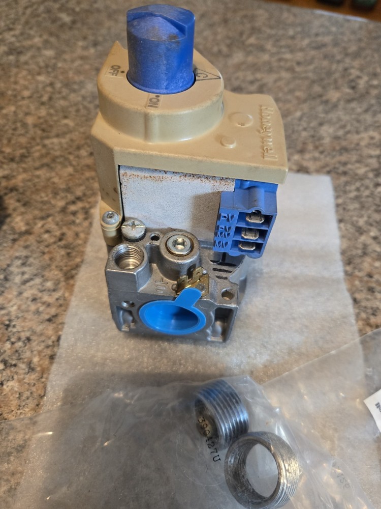 Honeywell VR8304 4507 Gas Valve (509)