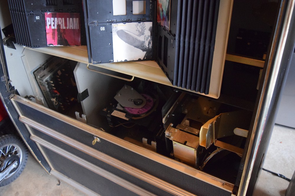 rowe ami cd100a classic compact Disk jukebox NONE WORKING