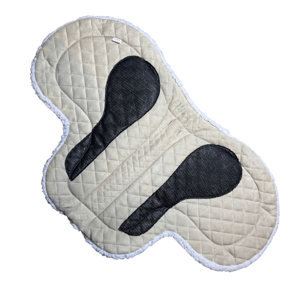 EquiFit 'Essential' Hunter Pad in White - 15"