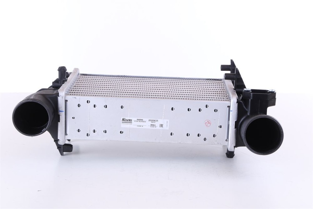 Intercooler Nissens North America 96896