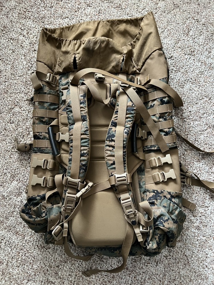 USMC CORPSMAN ASSAULT BACKPACK RUCK MILITARY MARINE ￼