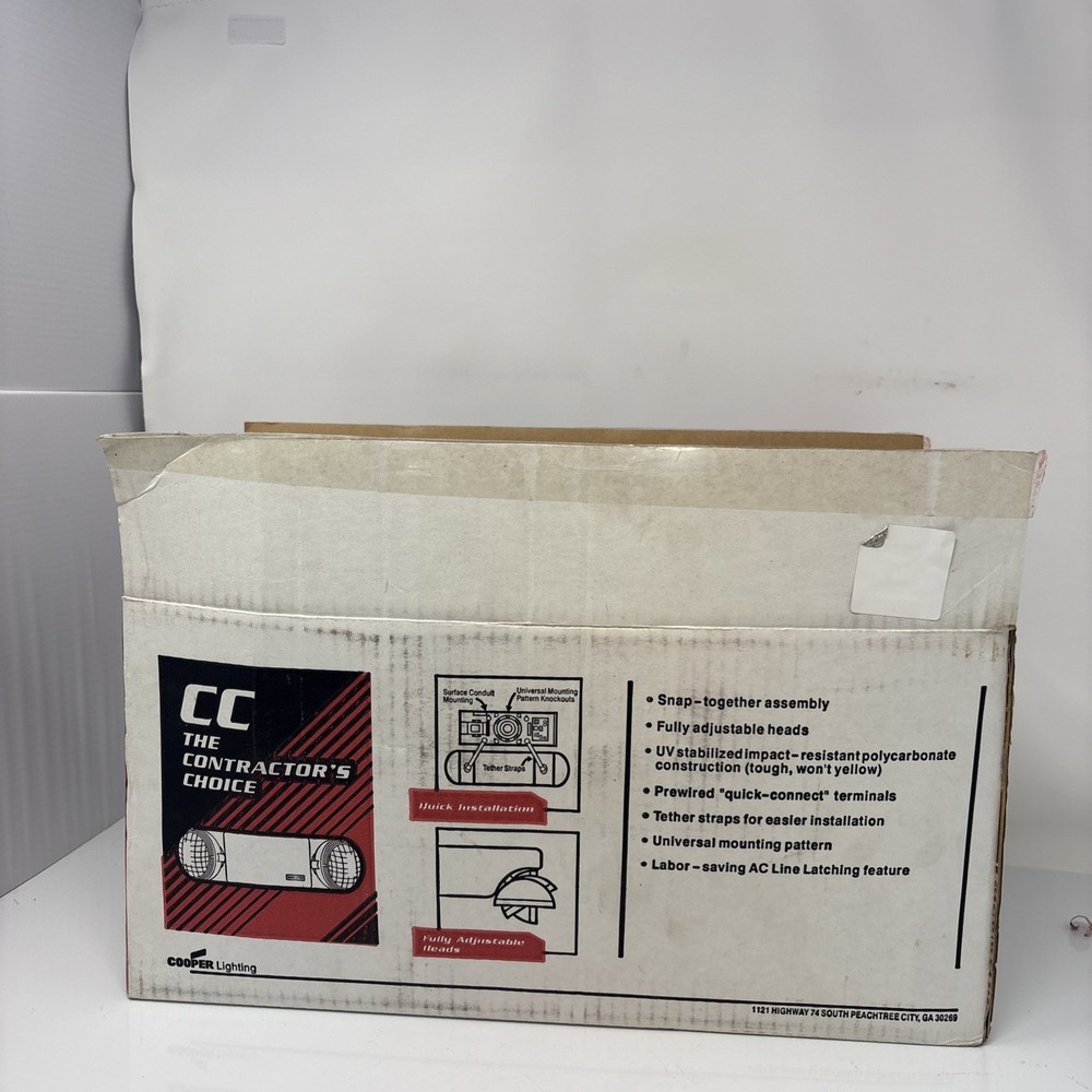 Cooper Sure-Lites CC3WH Emergency Light Fully Adjustable Heads Impact Resistant