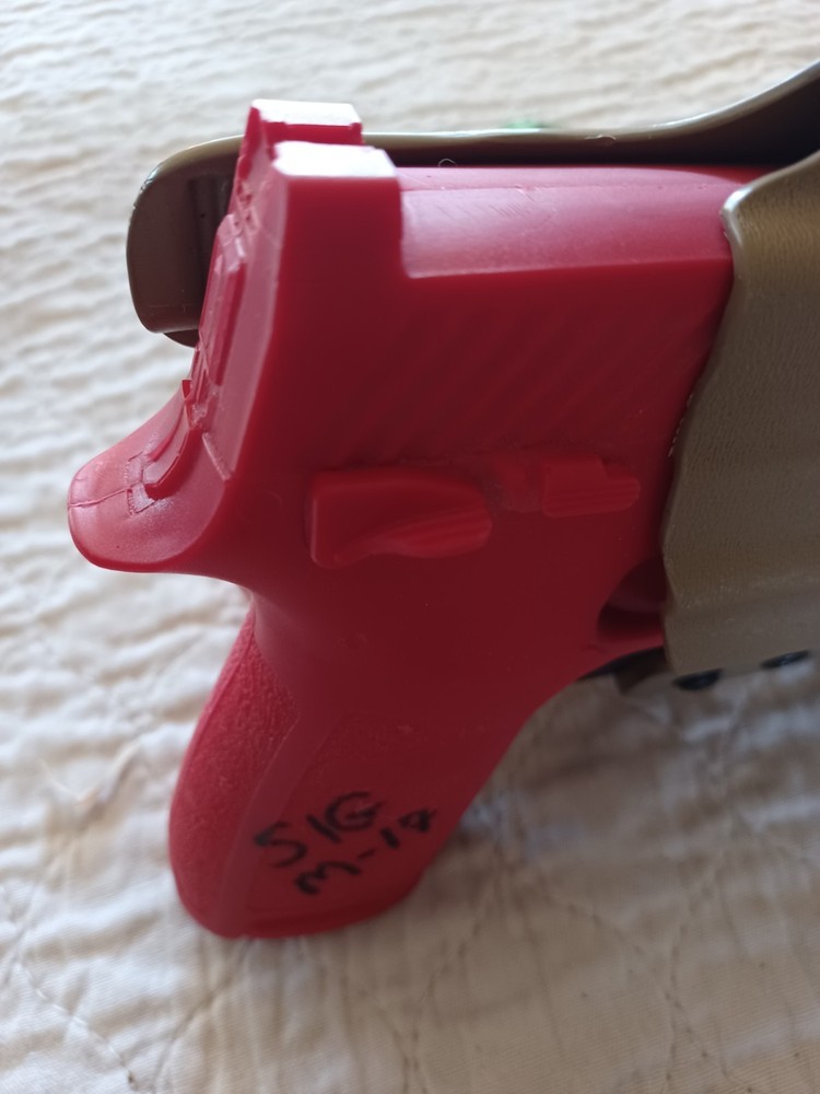 USGI Unmarked Flat Duty Belt Holster VG