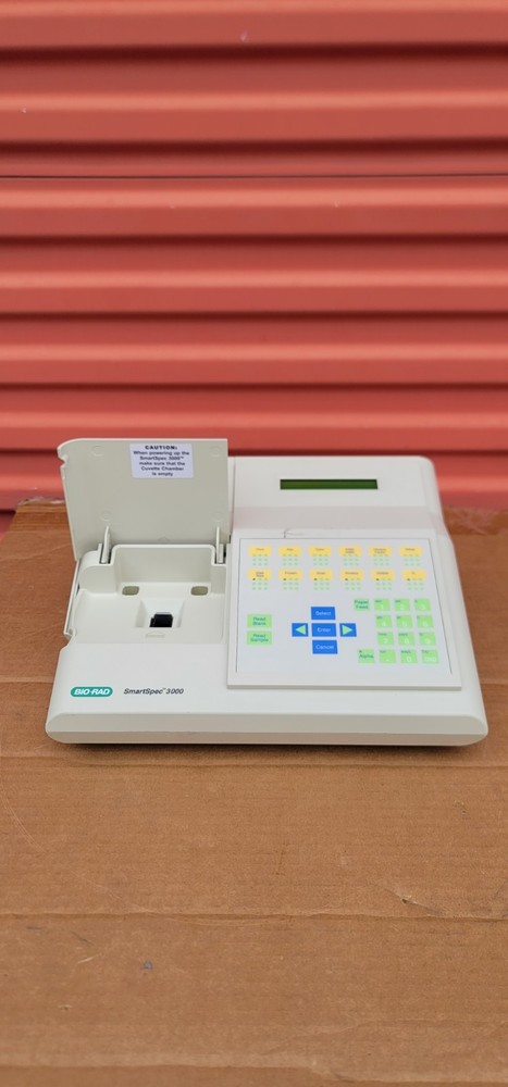 Bio-Rad - SmartSpec 3000 Spectrophotometer