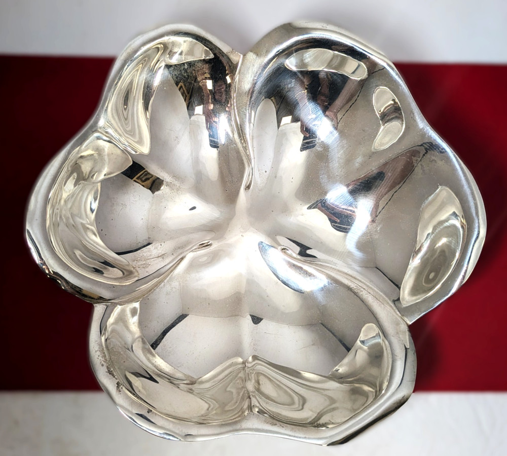 Reed &Barton Sterling Silver Footed Serving Bowl, 8-1/2'' Diameter