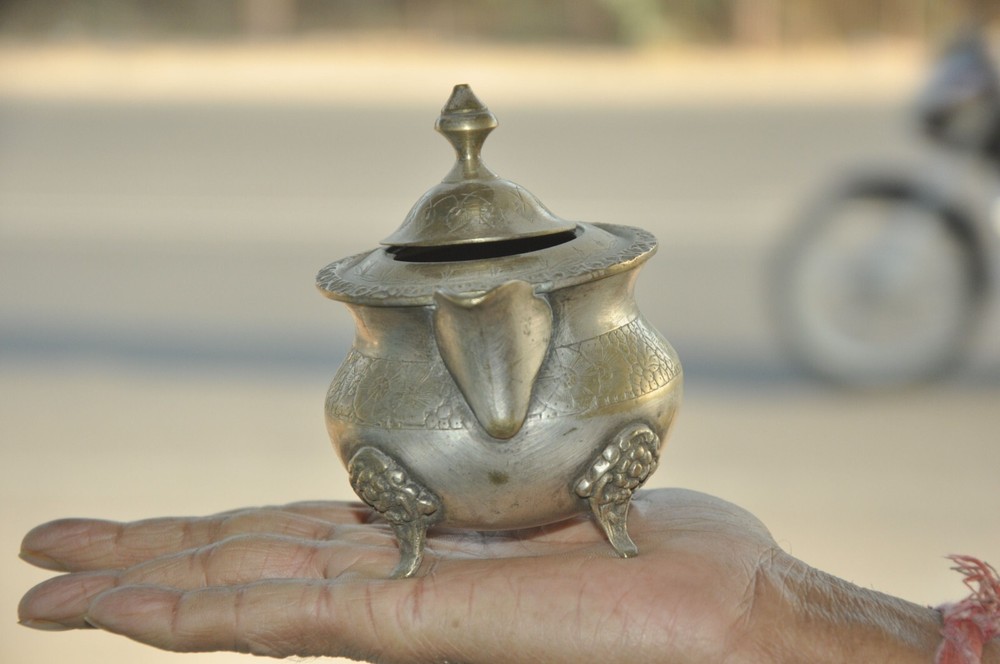 Vintage Brass Handcrafted Engraved Solid Small Tea Kettle/Cup
