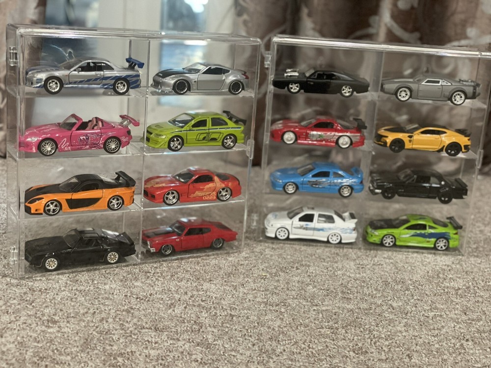 1/32  Acrylic Diecast 8 Car Display Case With Locking Latch, Stackable Hanged.