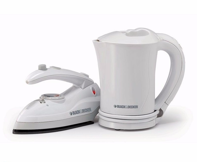 Black And Decker TK200 Travel Cordless Kettle & Iron Combo Pack! USE WORLDWIDE!