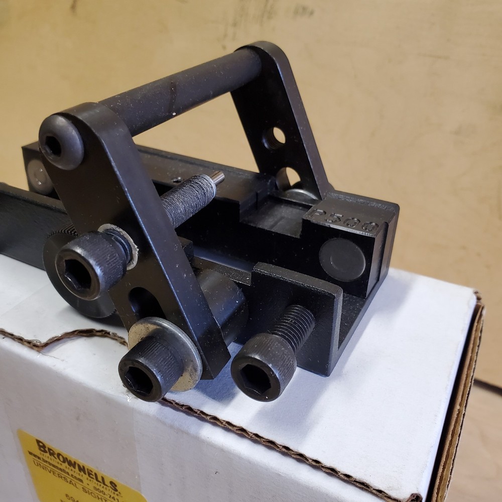 Universal Sight Tool