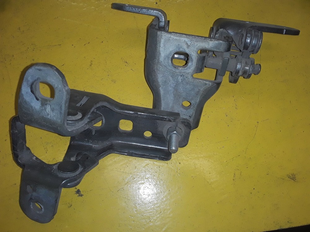 MOPAR LATCH ASSY VB042 / VL37