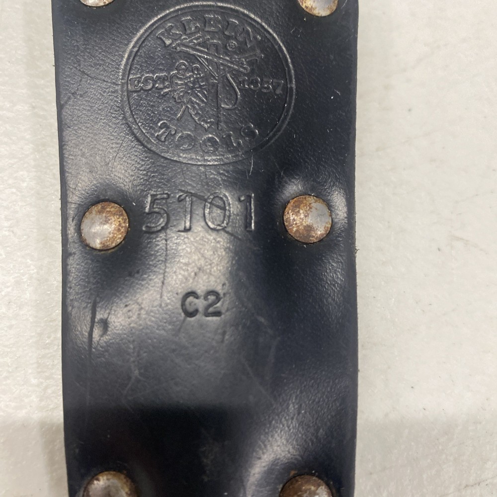 KLEIN TOOLS 5101 Black, Tool Sheath, Leather C2