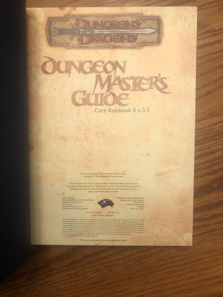NM! DUNGEON MASTER'S GUIDE W/MAP Dungeons & Dragons 4th Edition 2003 1st print