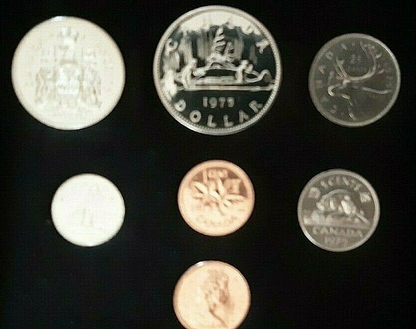 1975 'Double Penny' Mint Specimen Set, Original Case
