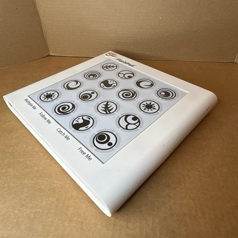 FlashPad Electronic Light & Touch Games Toy Element White Pre-owned Memory Game