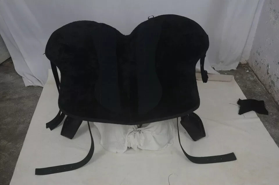 Western style Synthetic Treeless Saddle with Extra Panel (Size 15")