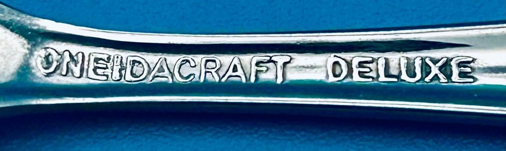 3 Pc Oneida LASTING ROSE Baby Feeding Set Stainless Deluxe Flatware Silverware