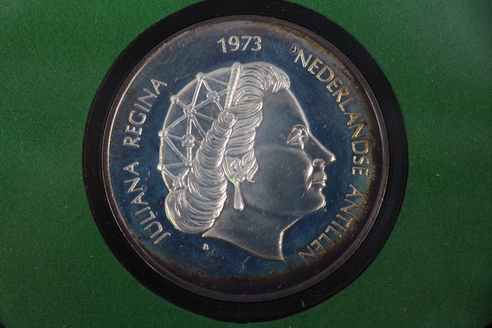 1973 Netherlands Antilles 25th Anniversary Proof Silver Coin