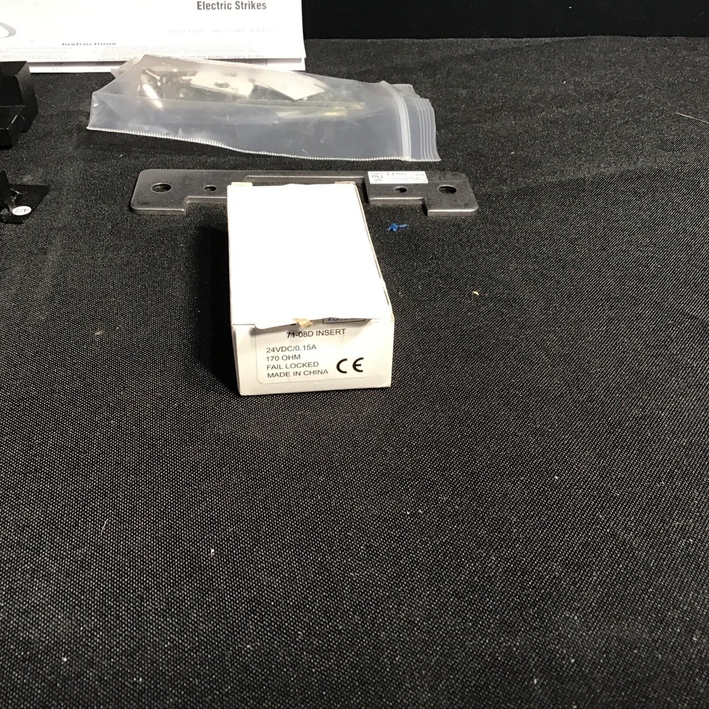 RCI 7104X08DX32D Radius Corner Faceplate Fail Secure 24VDC *KB*