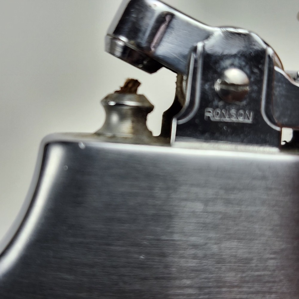 Nice Vintage MCM Art Deco Ronson Mastercase Cigarette Lighter Case Combo