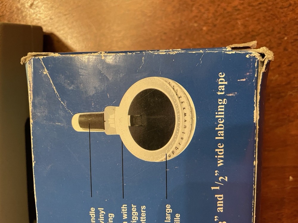 Reizen RL-350 Braille Labeler Used for Accessibility Labeling