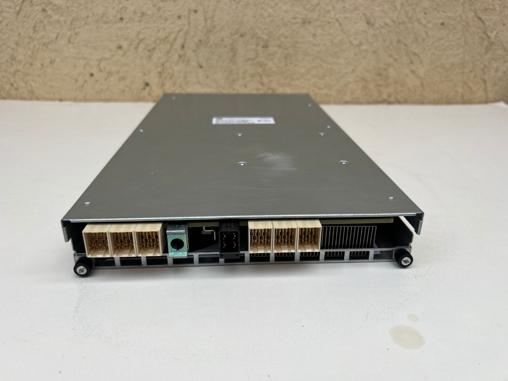 HP 3PAR-7200 Controller Module 683246-001 HP 3PAR QR483-63001