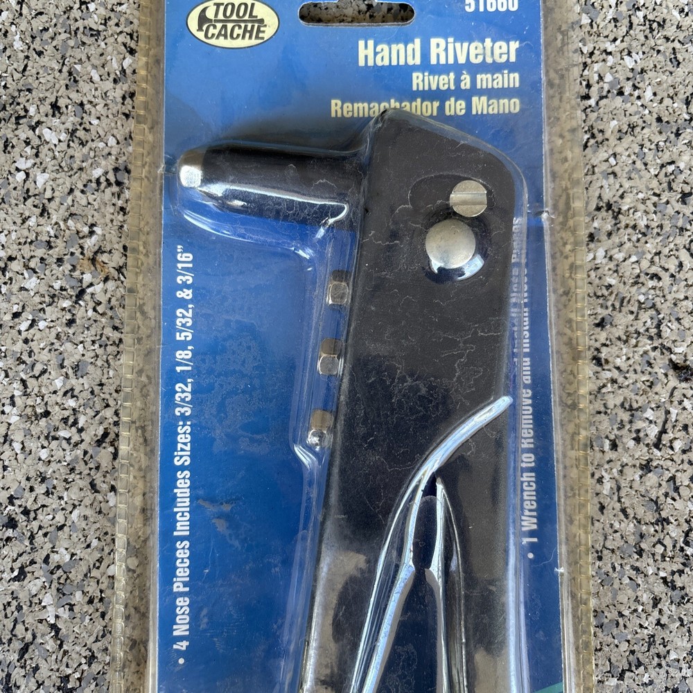Tool Cache Hand Riveter #51660 with 4 Size Rivets