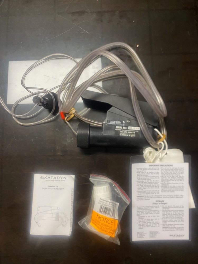 Katadyn Survivor-06 Manual Watermaker