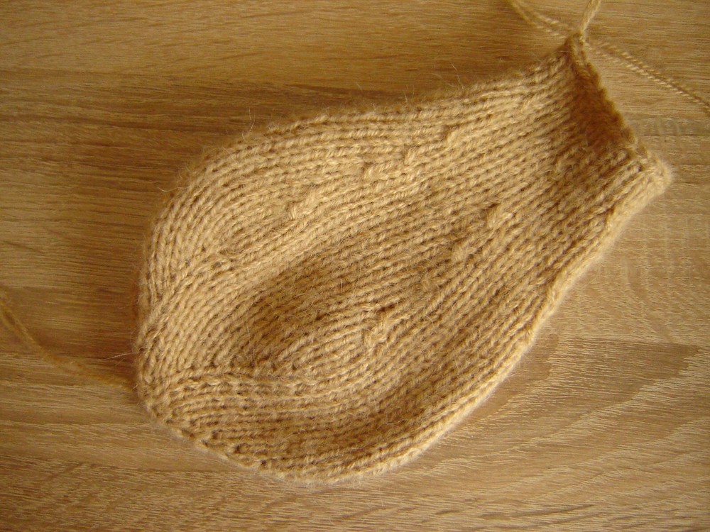 Toy Knitting patterns - set patterns of Sid, Scrat, Rudi based on Ice Age