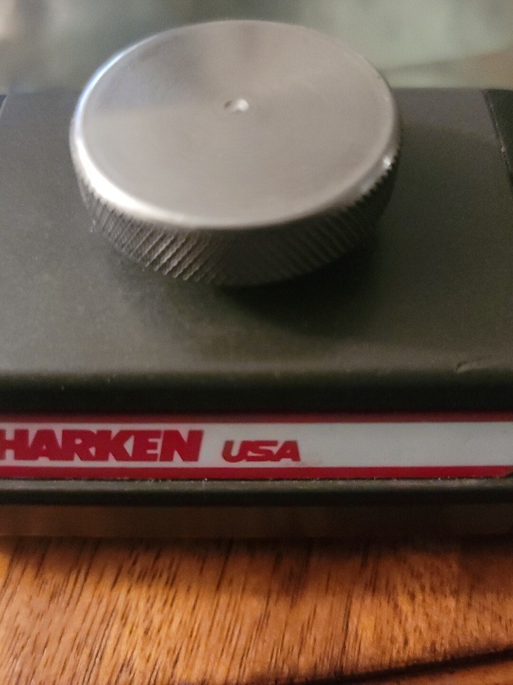 Harken Mini-Maxi Adjustable Rak/Pin Stop pn screw stop