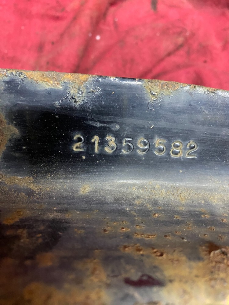 Muffler Mounting Bracket VOLVO 21359582,