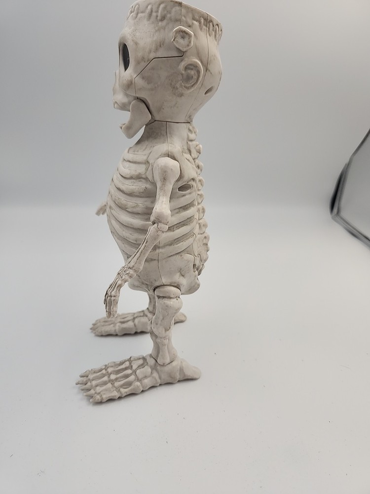 Frankenstein Skeleton By Hyde & Eek Animated Franky Bonez