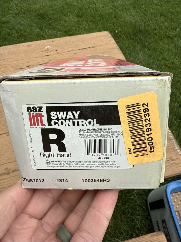 Camco EazLift Right Hand Adjustable Sway Control Eaz Lift 48380