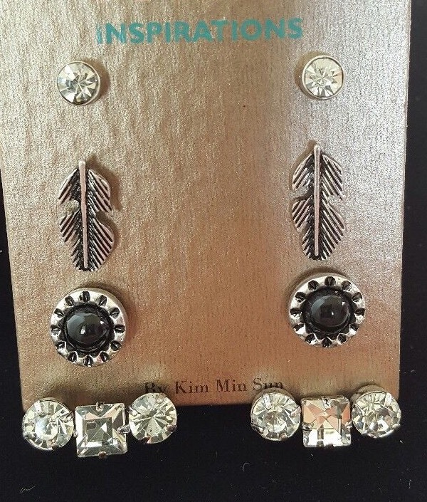 3 Three pair Stud earring set Crystal feather Black pierced ears