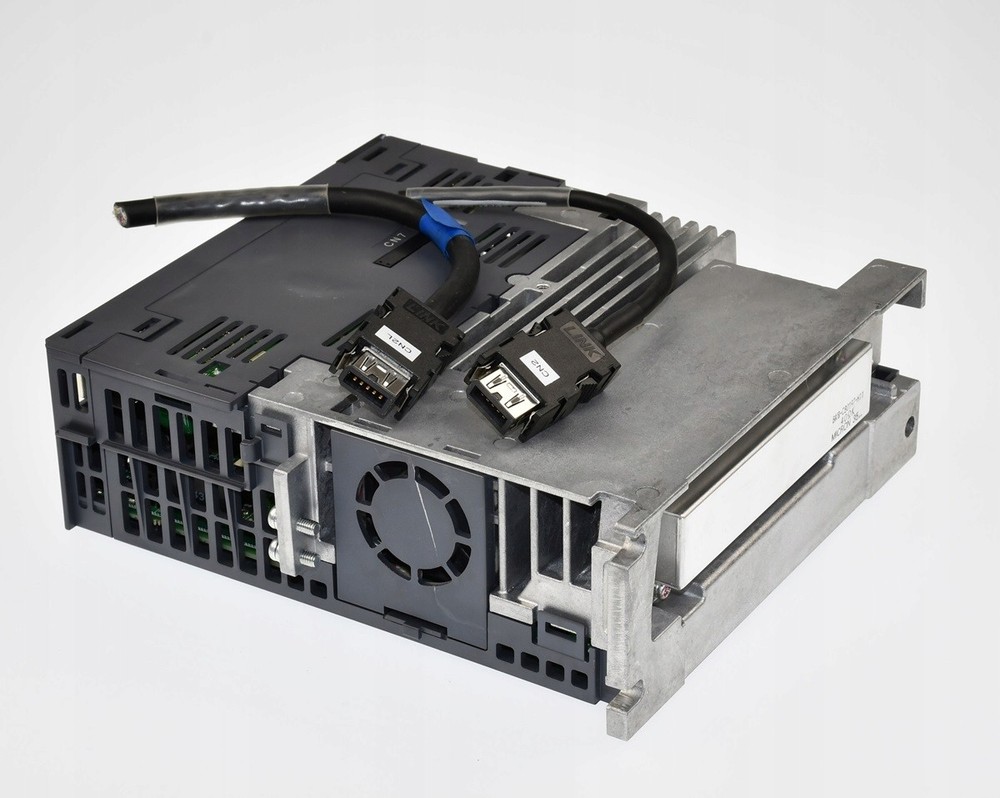 Mitsubishi MR-J3-70B-RJ004 CNC Controller