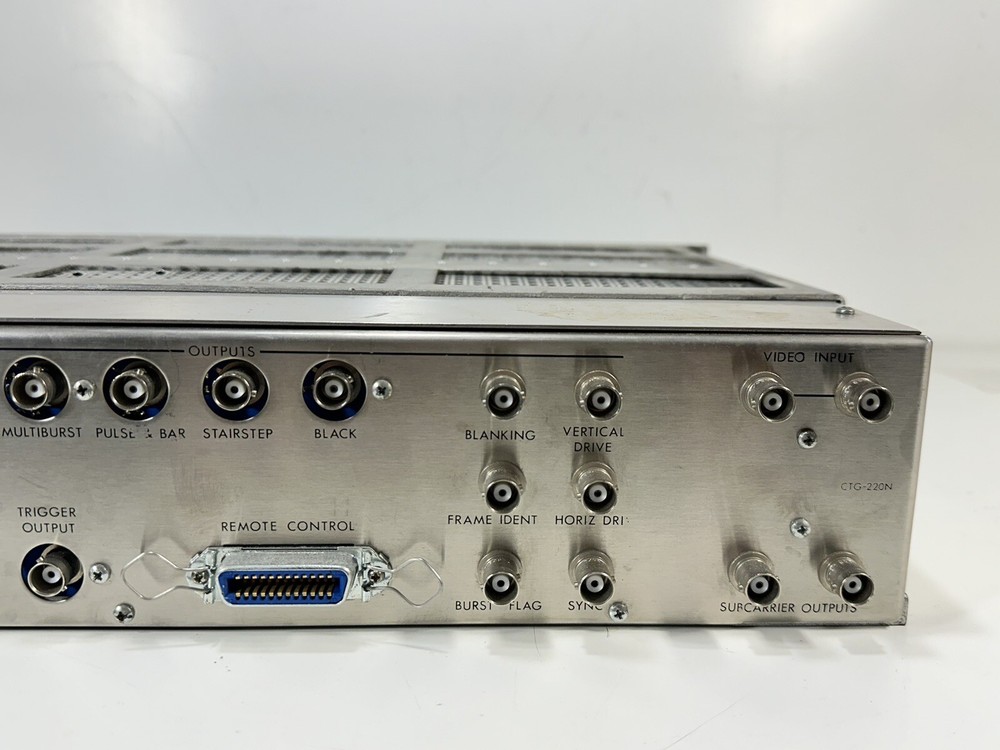 Leitch CTG-220N Calibration Test Generator ~ Power On / UNTESTED / Rare Item