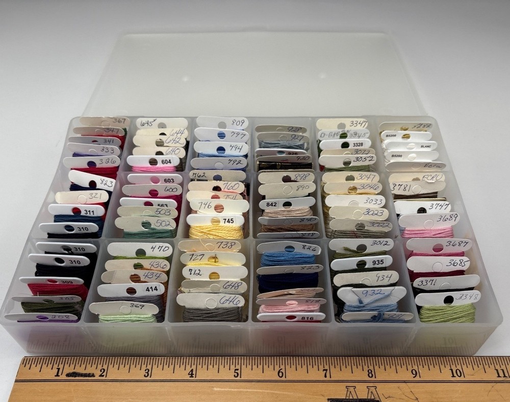 DMC Embroidery Floss Set in Plastic Case Multi Colors Organizer Skeins Multiuse