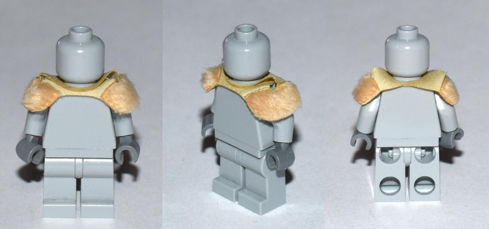 CapeMadness Fur on Shoulder Armor for Lego Minifigures