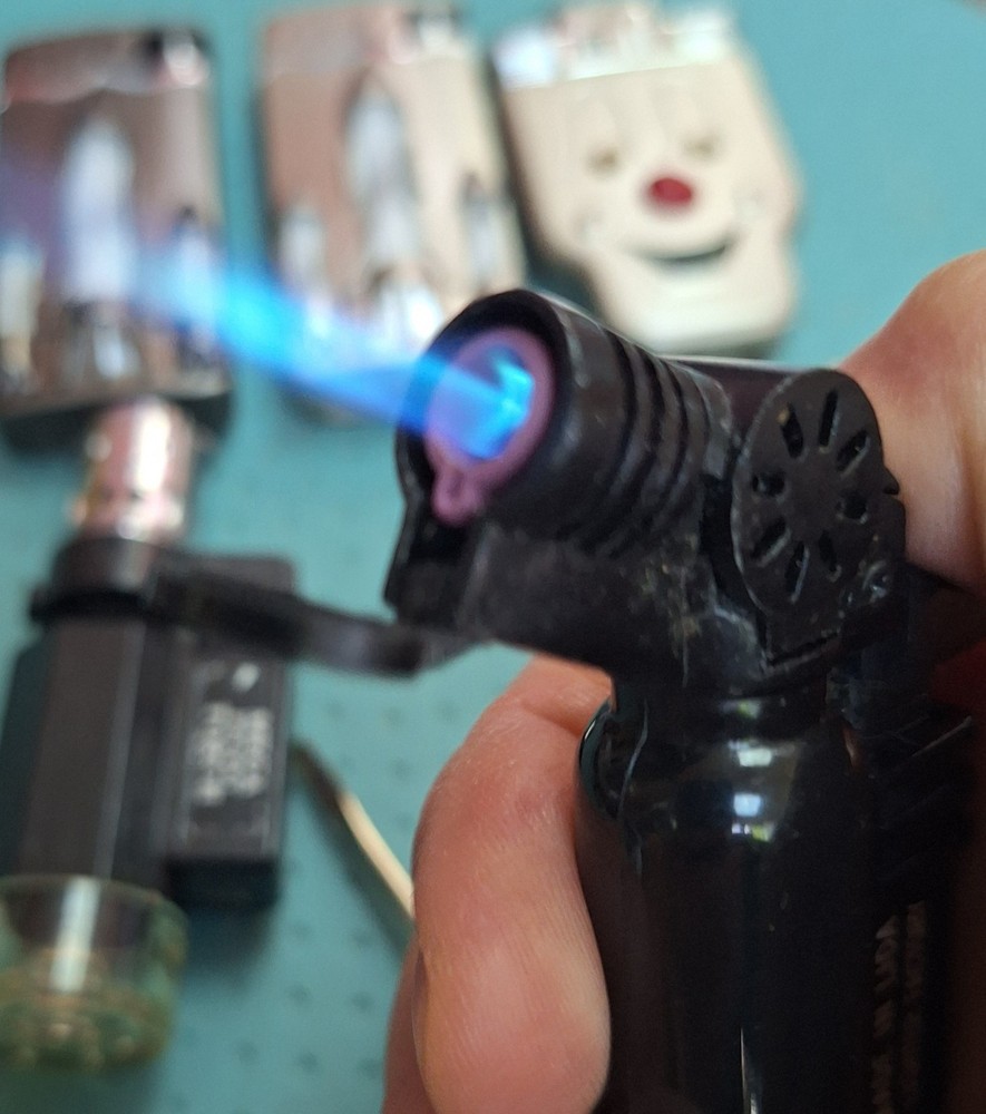 6 Butane Lighter