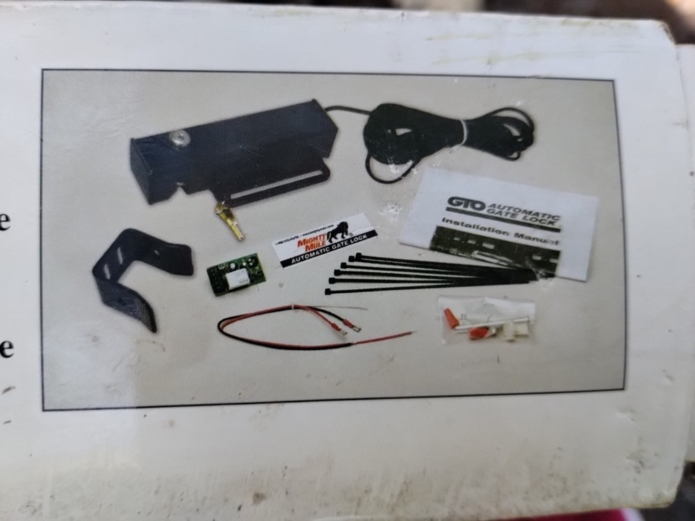 Mighty Mule Automatic Gate Lock for E-Z Gate And GTO/PRO NEW READ DESCRIPTION