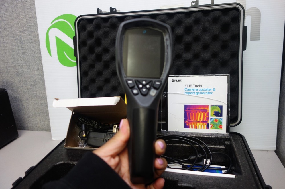 FLIR I7 Handheld Infrared Thermal Imaging Camera