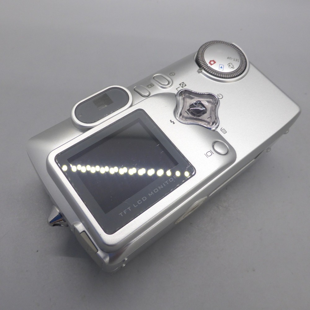 Traveler Digital Camera DC3000 3.3MP Silver Tested