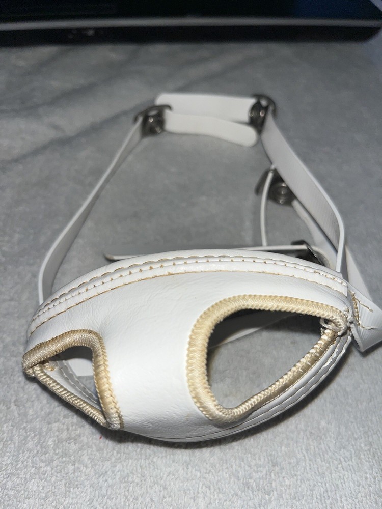 Riddell soft Cup Chin Strap-used