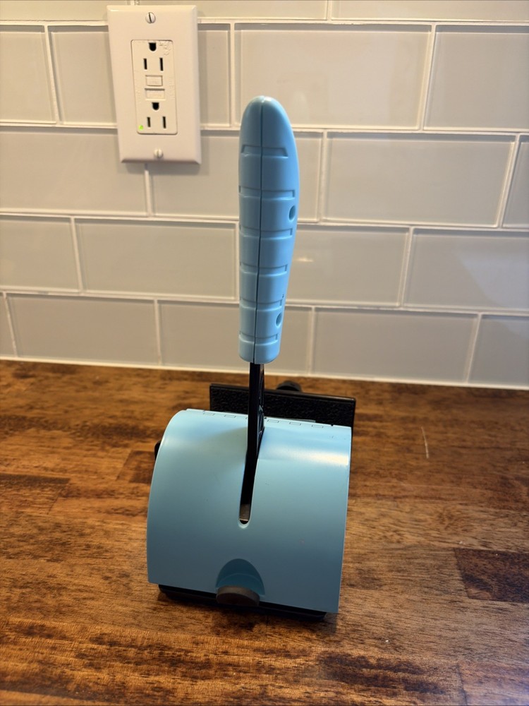 Zutter Innovative Products Turquoise Blue Bind-It-All Binding Machine Scrapbook