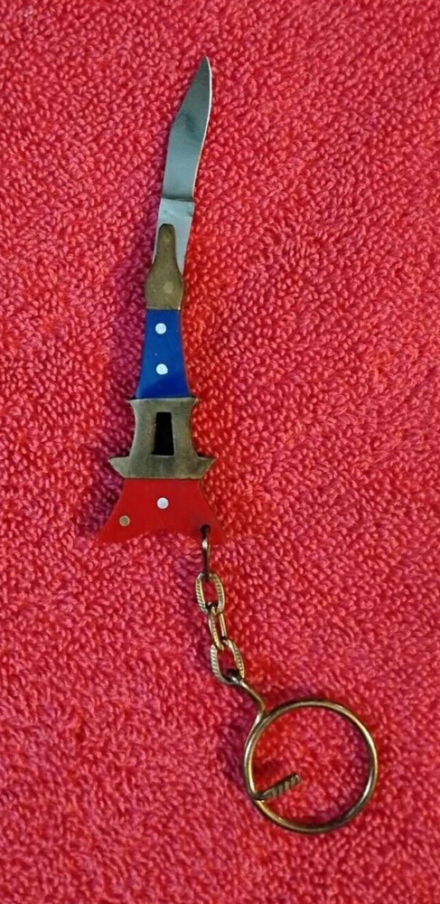 VINTAGE EIFFEL TOWER POCKET KNIFE KEYCHAIN