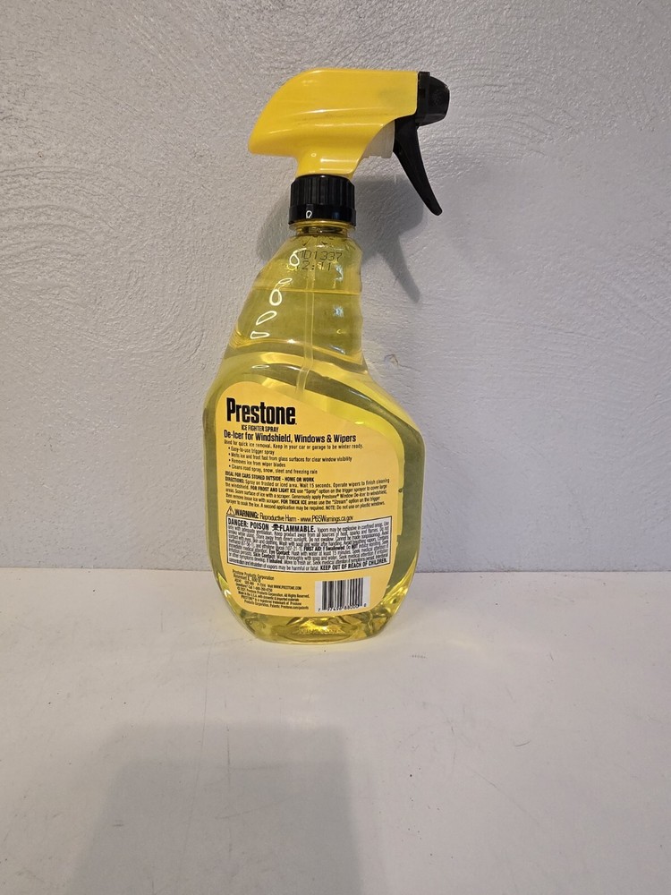 Prestone AS247 Trigger Spray Windshield De-Icer, 32 Oz Windshield De-Icer AS247