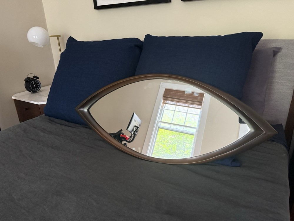Syroco Cat’s Eye Mirror