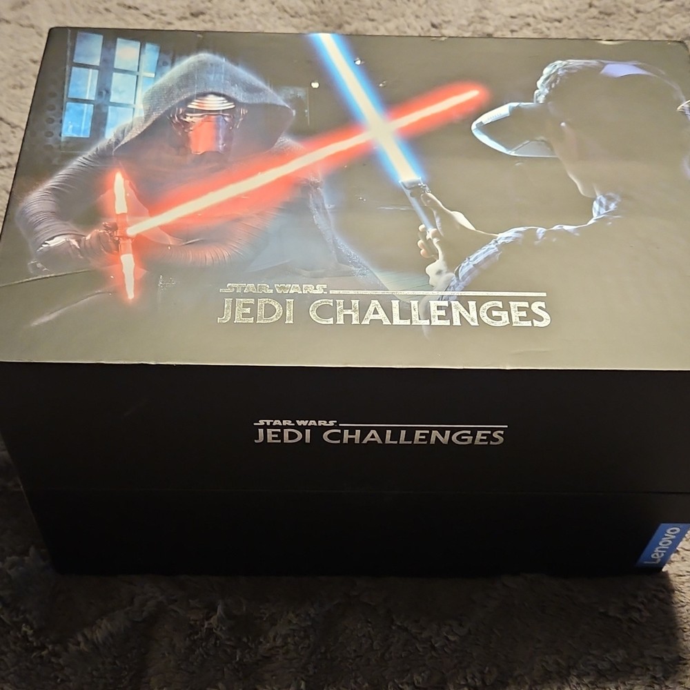 Lenovo Star Wars Jedi Challenges Smartphone VR Headset Lightsaber Controller