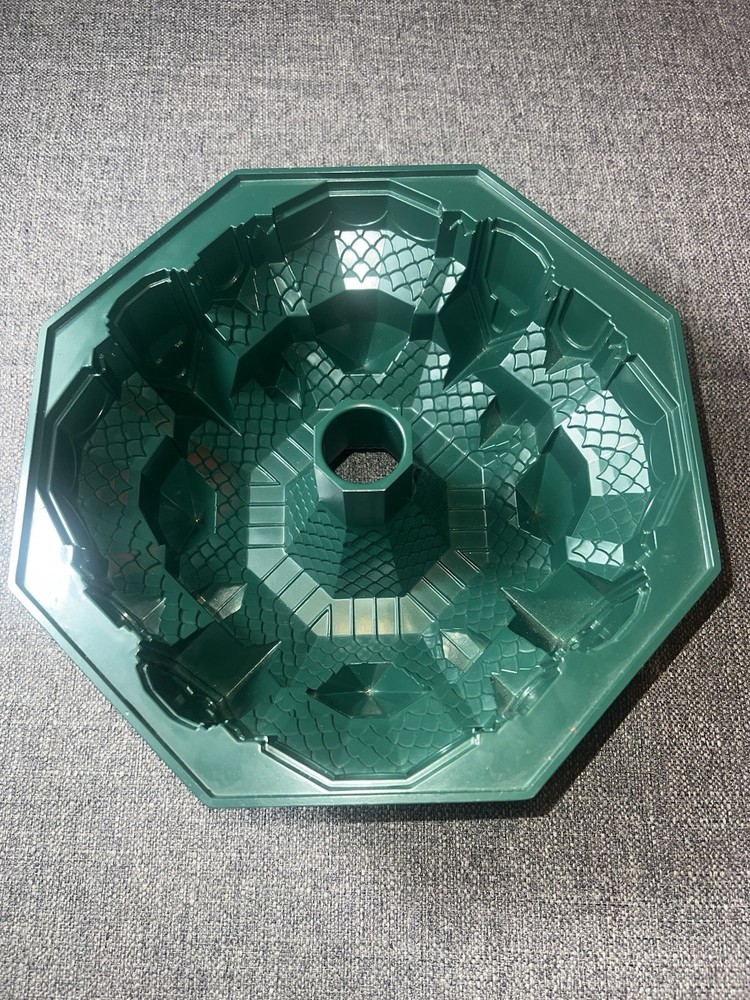 KitchenAid Victorian House Cake Pan Color Green